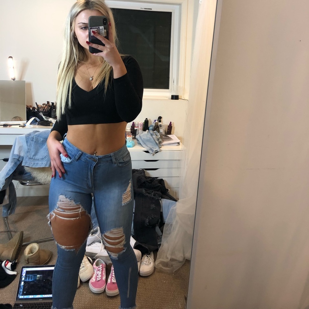 Fashion nova distressed jeans